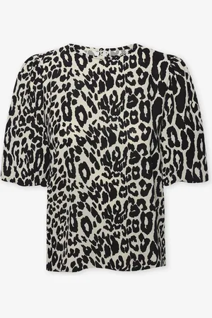 MOST WANTED Julie Leopard Puff Sleeve Top