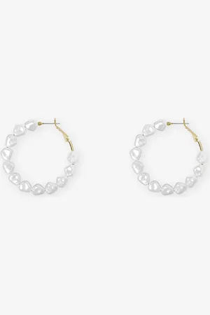 MOST WANTED Pearly Hoop Earrings