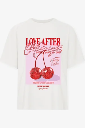 MOST WANTED Love After Midnight Oversized Tee Crème