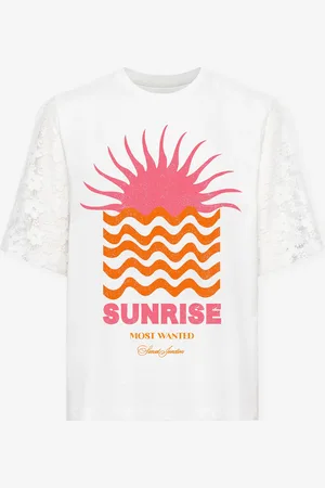 MOST WANTED Sunrise Lace Sleeve Tee Crème