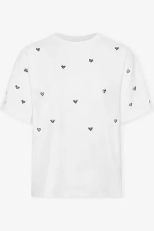 MOST WANTED Heart Stud Oversized Tee Crème