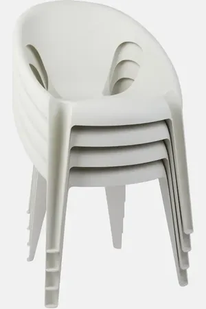 MAGIS Bell set of 4 chairs by Konstantin Grcic