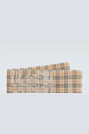 Burberry Check wool scarf