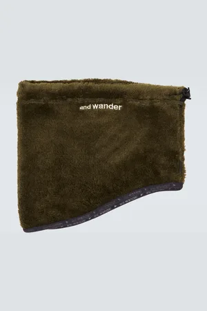 and wander Fleece snood