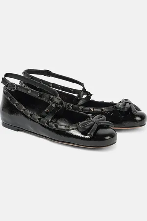 VALENTINO GARAVANI Rockstud patent leather ballet flats