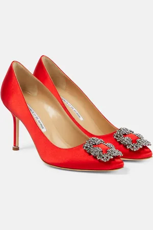 Manolo Blahnik Hangisi 90 embellished satin pumps