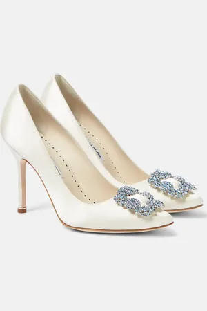 Manolo Blahnik Bridal Hangisi 105 embellished satin pumps