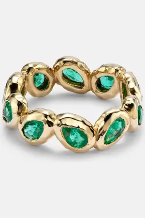 Octavia Elizabeth Nesting Gem 18kt eternity ring with emeralds