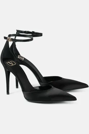 VALENTINO GARAVANI Eveninglam satin pumps