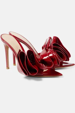 Gianvito Rossi Gabrielle 105 ruffled patent leather mules