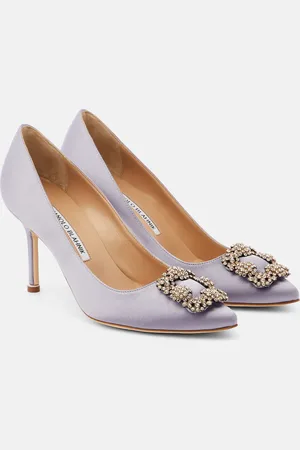 Manolo Blahnik Hangisi 90 embellished satin pumps