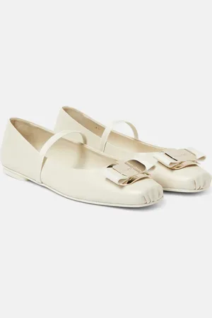 Salvatore Ferragamo Zina leather ballet flats