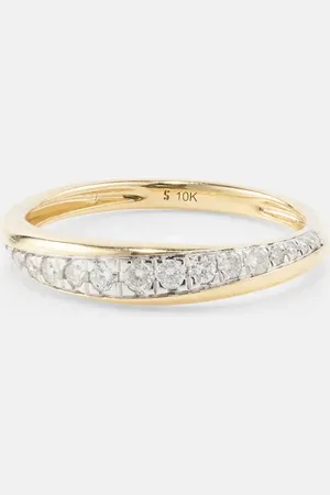 STONE AND STRAND 10kt yellow ring with diamonds