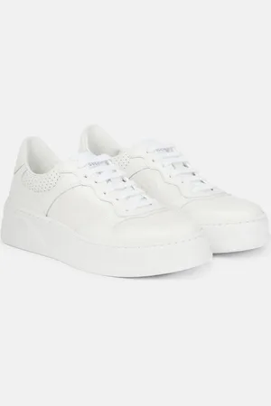 Gucci GG embossed leather sneakers