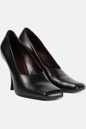 Khaite Eva leather pumps