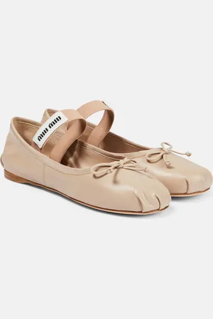 Miu Miu Logo leather ballet flats