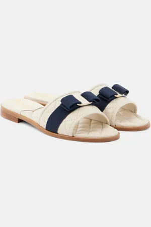Salvatore Ferragamo Love bow-detail leather slides