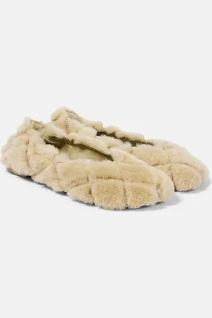 Burberry Baby quilted shearling ballet flats