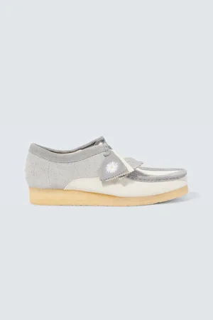 Clarks Wallabee suede boots