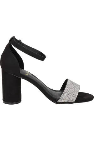 La Strada Pumps