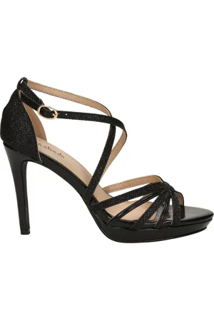 La Strada Pumps