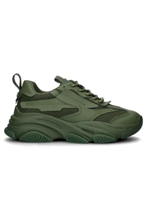 Steve Madden Possess dad sneakers