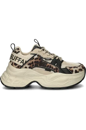 Buffalo Dad sneakers