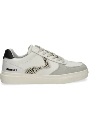 Maruti Dario lage sneakers