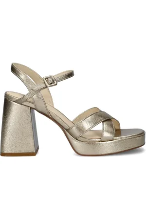 La Strada Pumps