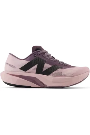 New Balance Dames FuelCell Rebel v4