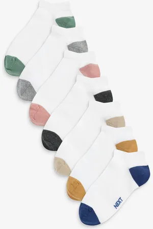Next Verpakking van 7 paar sneakersokken met hoog aandeel katoenUK 3