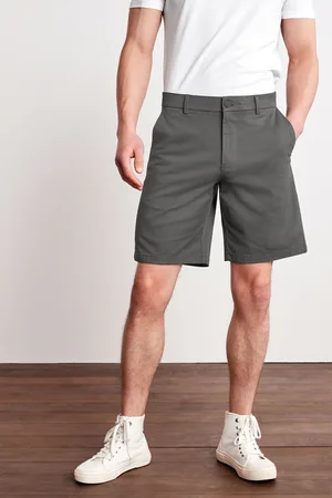 Next Chinoshort met stretch38 L
