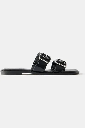 mint&berry Buckle Flat Sandalseu38