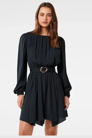 Forever New Florentine Belted Mini Dress38