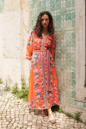RAISHMA Athena Chiffon Long Sleeve V-Neck Vibrant Floral Print Dress40
