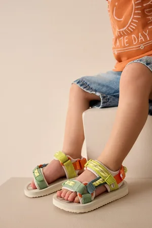 Next Wandelsandalen met verstelbare klittenbanduk11eu29