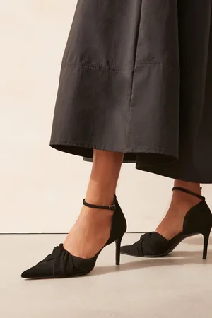 Next Forever Comfort Leather Knot Point Toe Heel Court ShoesEU 37 T (UK 4)