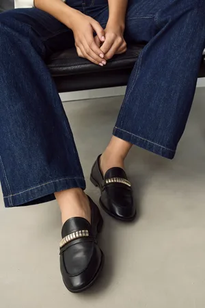Next Forever Comfort Leather Chain Detail Slim LoafersEU 37 (UK 4)