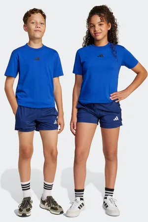 adidas Small Logo Chelsea Shorts14