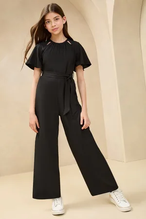 Lipsy London Jumpsuit met uitsnijdingen en fladdermouwtjes (5-16jr)11 Jaar (146cm)