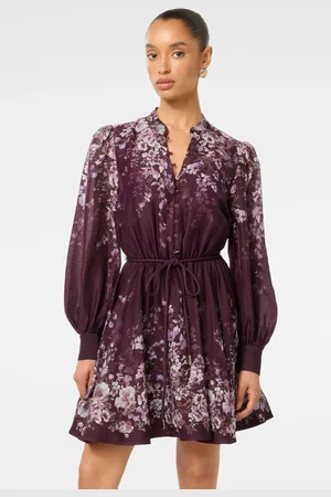 Forever New Anastasia Petite Printed Skater Mini Dress38