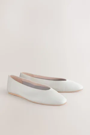Next Forever Comfort Leather Round Toe Ballerinaseu38