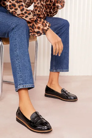 Friends Like These Contrast Rand Low Wedge Faux Leather Loaferseu37