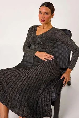 Roman V-Neck Knit Pleated Maxi Dress46