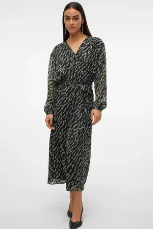 VERO MODA Chiffon Belted Animal Midi Dress34