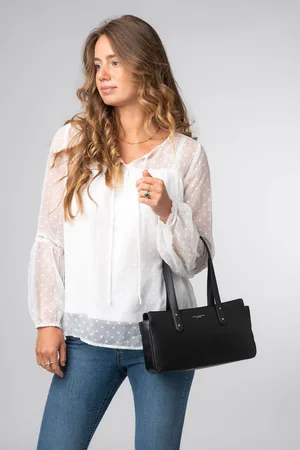 PURE LUXURIES LONDON Samantha