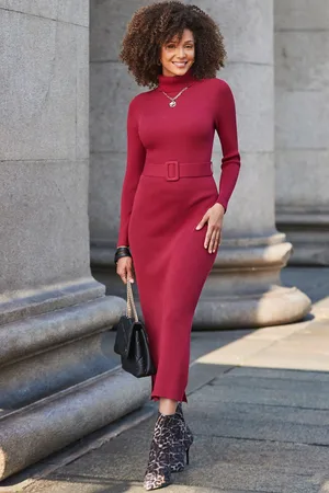Sosandar Belted Ribbed Knit Midi Dress46