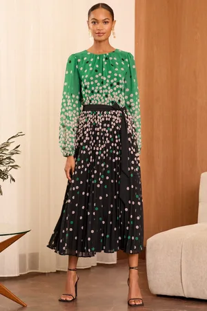 Love & Roses Pleated Long Sleeve Midi Dress36
