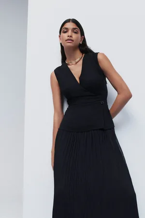 Next Sleeveless V-Neck Waistcoat Pleated Skirt Midi Dress6 P