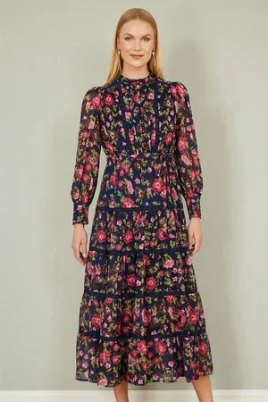 Yumi Blossom Print Maxi Dress With Long Sleeves and Lace Trims44